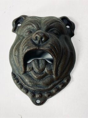 Vintage-style Wall-Mounted Bulldog Bottle Opener Cast Iron